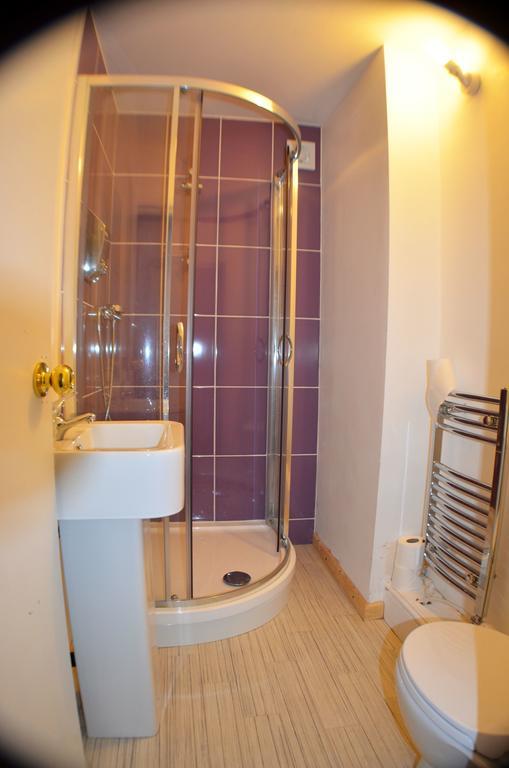 Birchfields Guest House Манчестер Екстер'єр фото