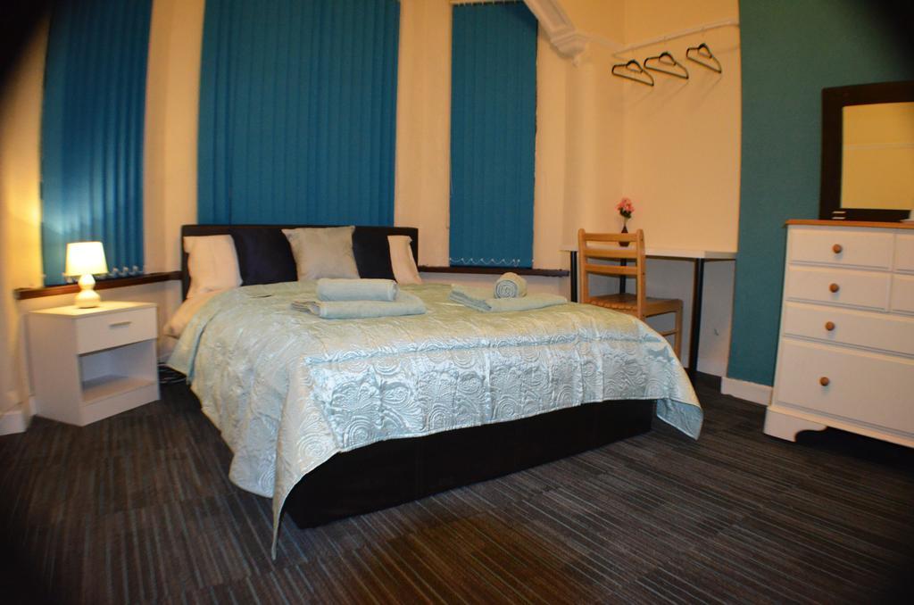 Birchfields Guest House Манчестер Екстер'єр фото