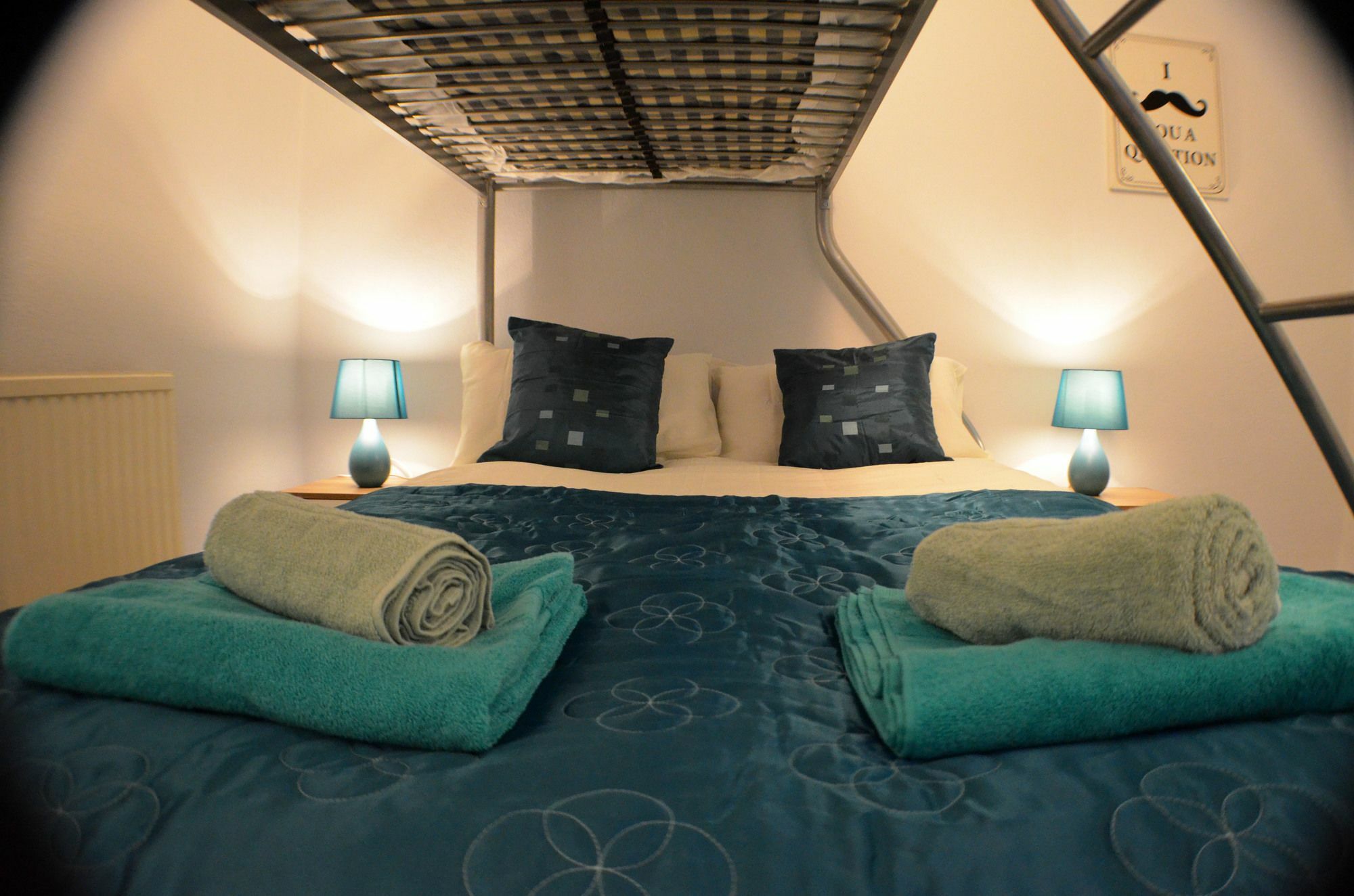 Birchfields Guest House Манчестер Екстер'єр фото